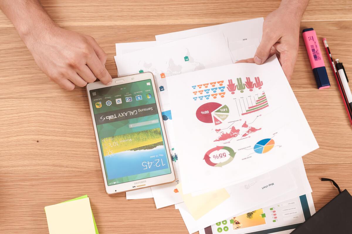 How to Manage Personal Debt and Keep It From Growing